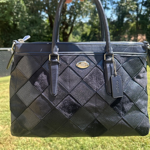 EUC 💙Limited Edition💙 Coach Madison Lindsey Navy Patchwork Satchel (2015) - Picture 1 of 10